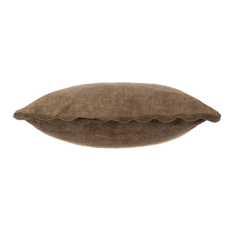 Scalloped Edge Pillow