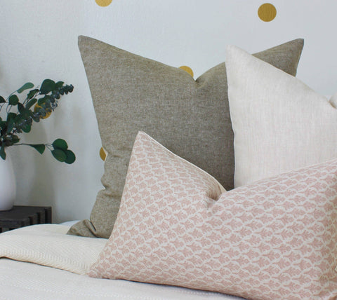 Olive Pillow - 22x22