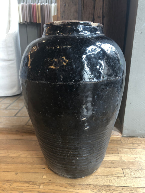 Chinese Vinegar Jar