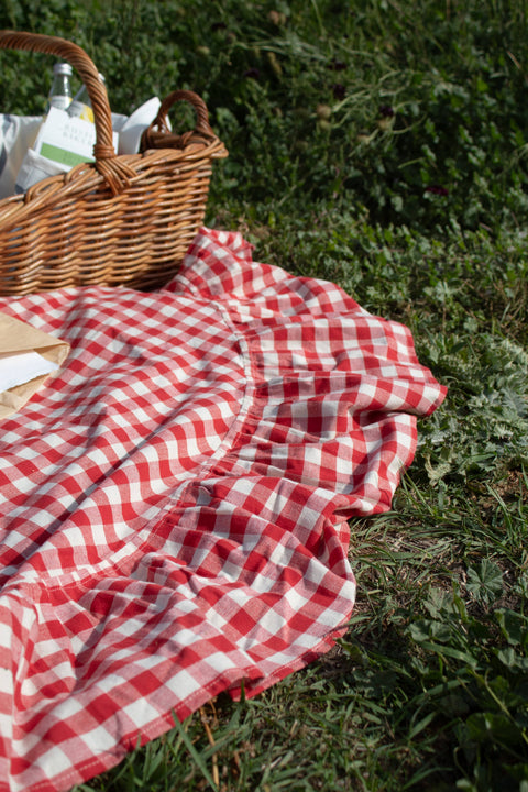 Ruffled Gingham Tablecloth