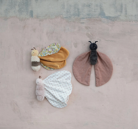 Plush Insect Suggle Toy