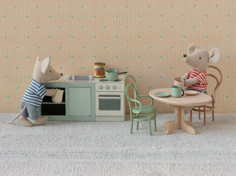 Kitchen Counter