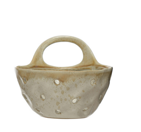 Stoneware Colander with Handle