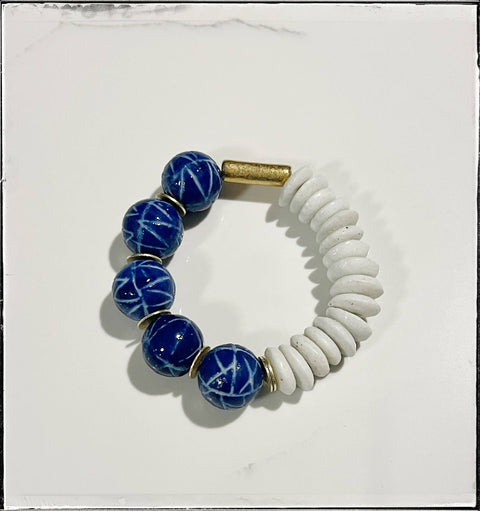 Handpainted Chinoiserie & White Ashanti Glass Bead Bracelet