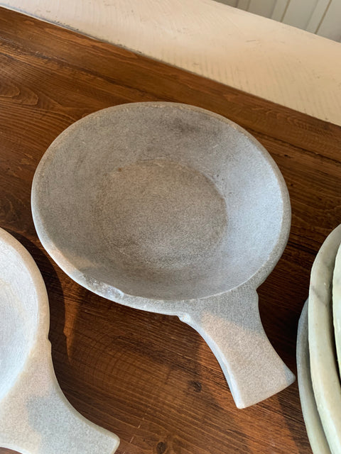 Round Marble Bowl w/Handle