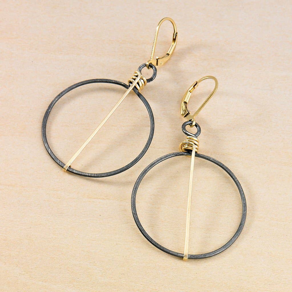 Antique Gold Stripe Sweet Black Circle Earrings