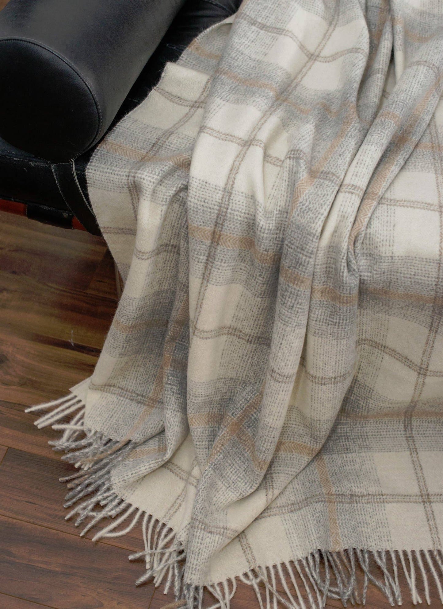 Awenda Alpaca Throw