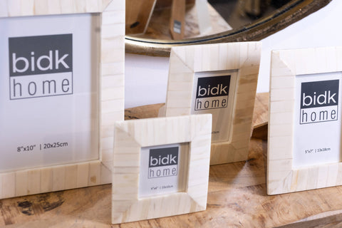 4x4” White Bone Picture Frame