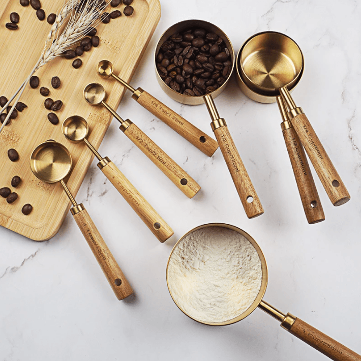 Gold Stainless Steel Measuring Cups Set: 4 spoons