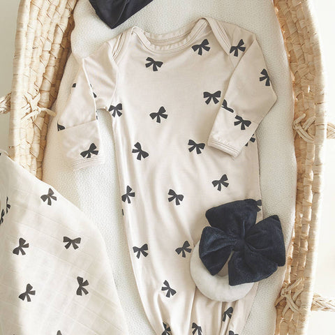 Knotted Gowns - Bows