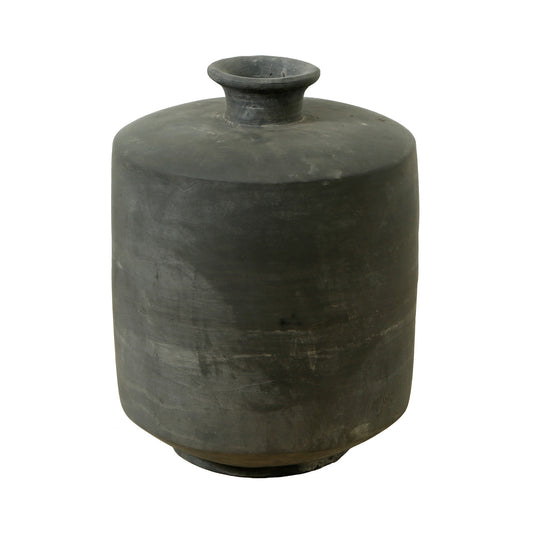 Earthy Gray Pottery