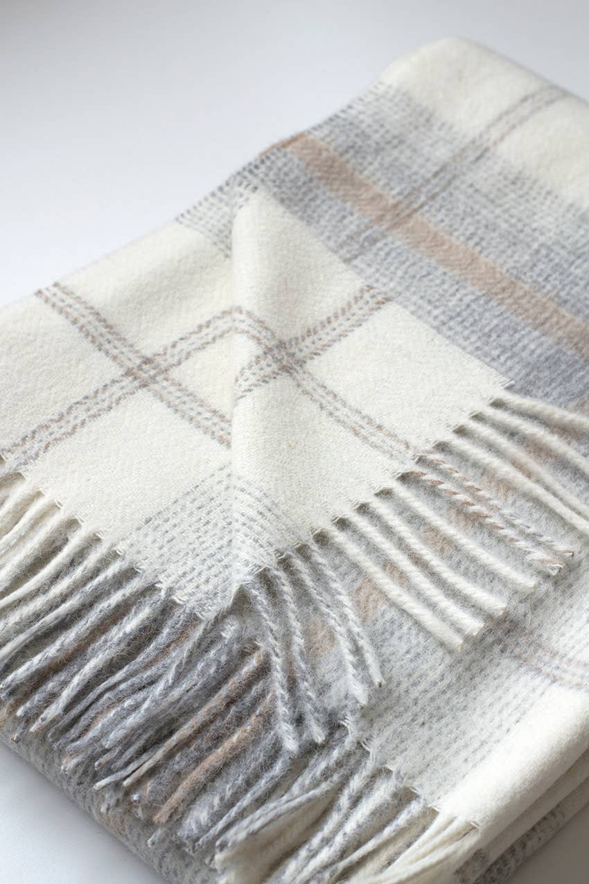 Awenda Alpaca Throw