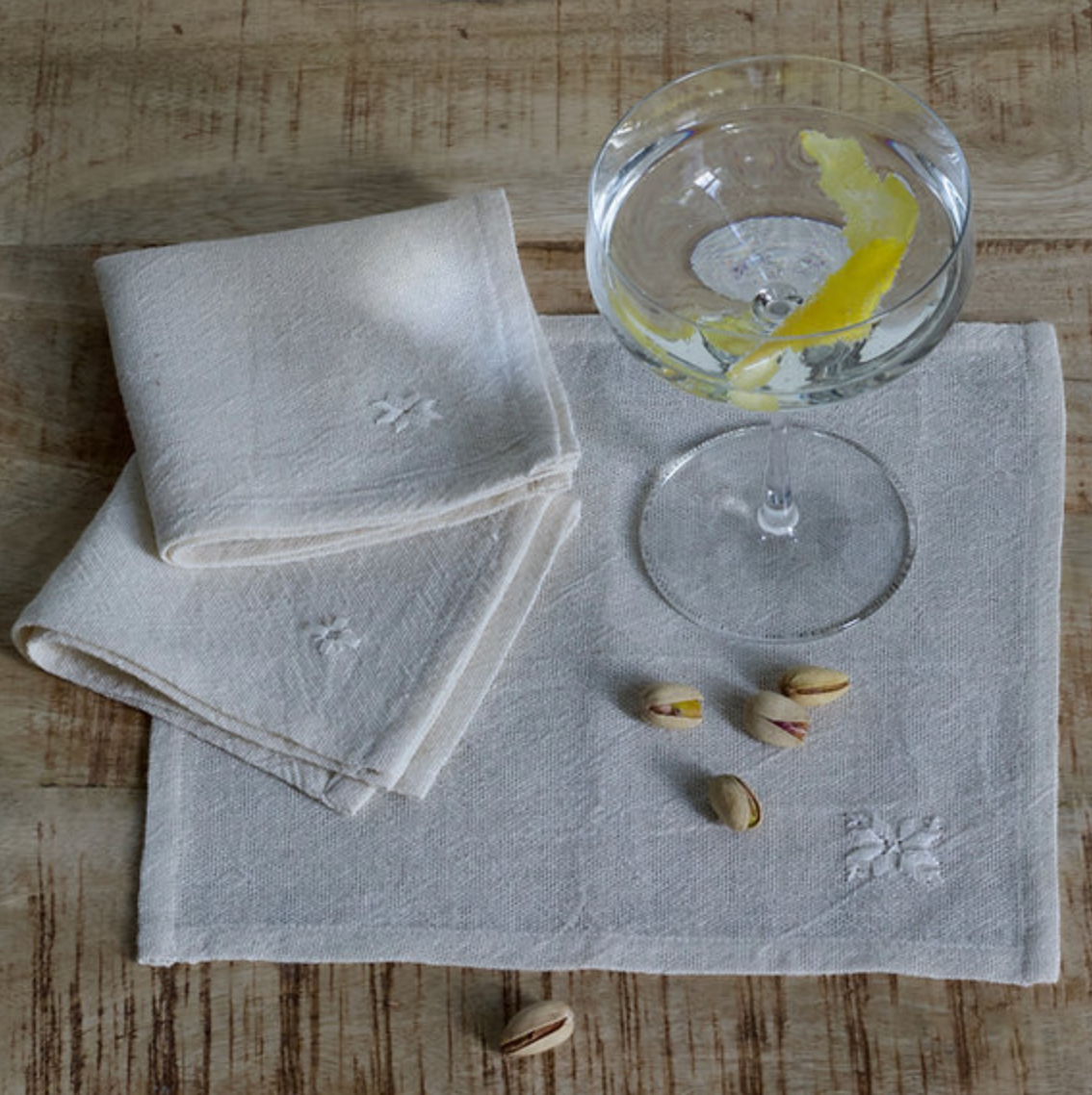 Puntos Cocktail Napkin