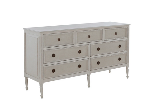 Caroline Dresser
