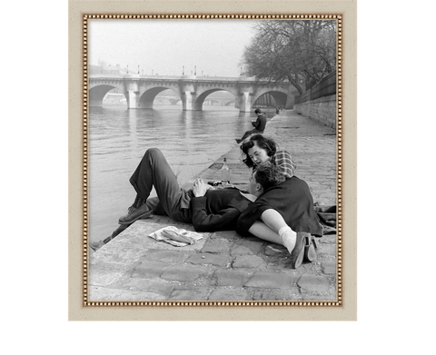 Lovers on the Seine