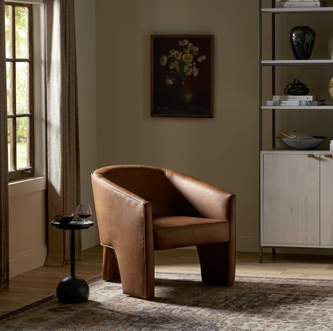 Fae Chair