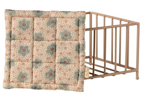 Mouse Playpen