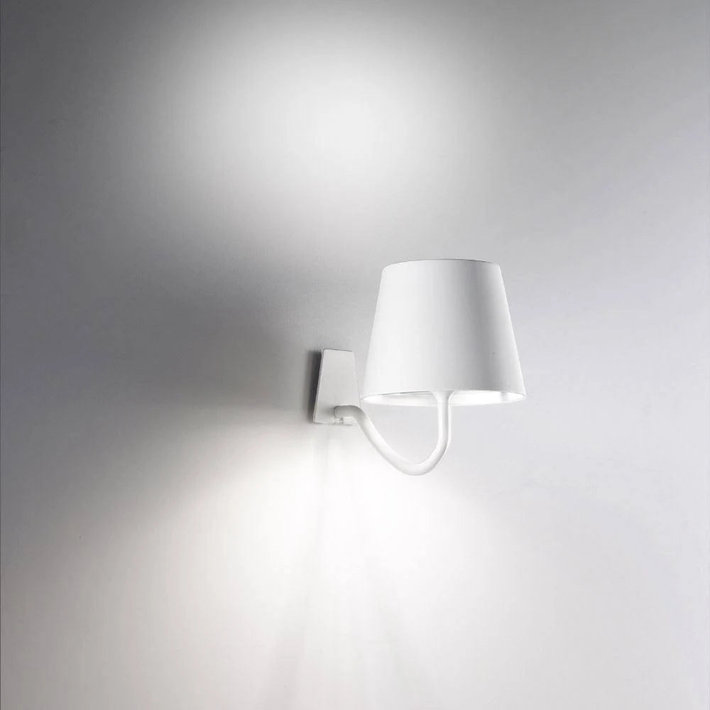 Poldina Wall Sconce