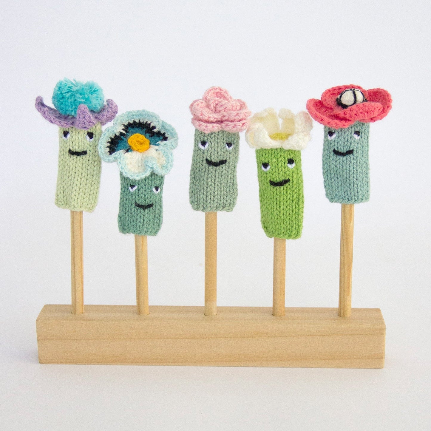 Flower Finger Puppet